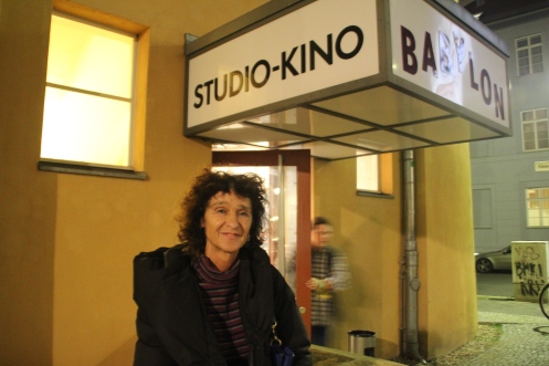 Kristina Konrad a la salida del cine